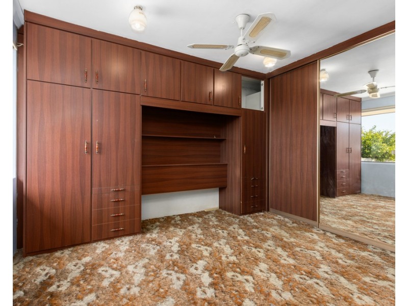 31 Leach Highway, Wilson WA 6107