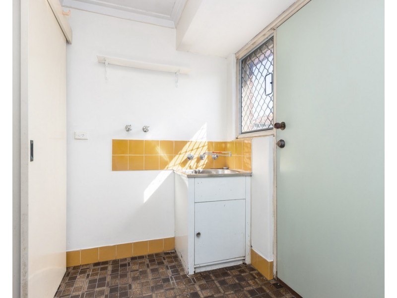 31 Leach Highway, Wilson WA 6107