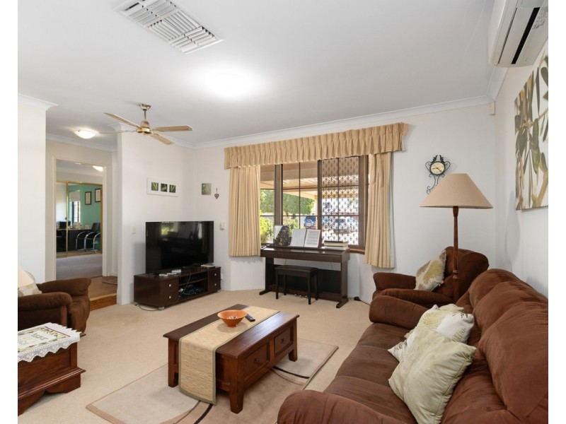 55 Oakover Way, Gosnells WA 6110