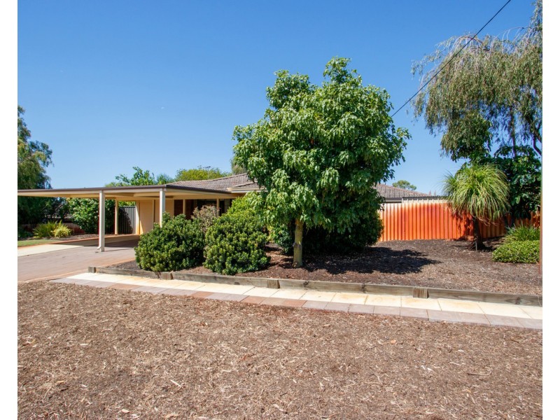 55 Oakover Way, Gosnells WA 6110
