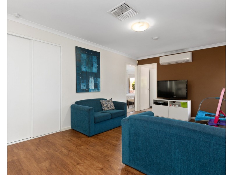 55 Oakover Way, Gosnells WA 6110