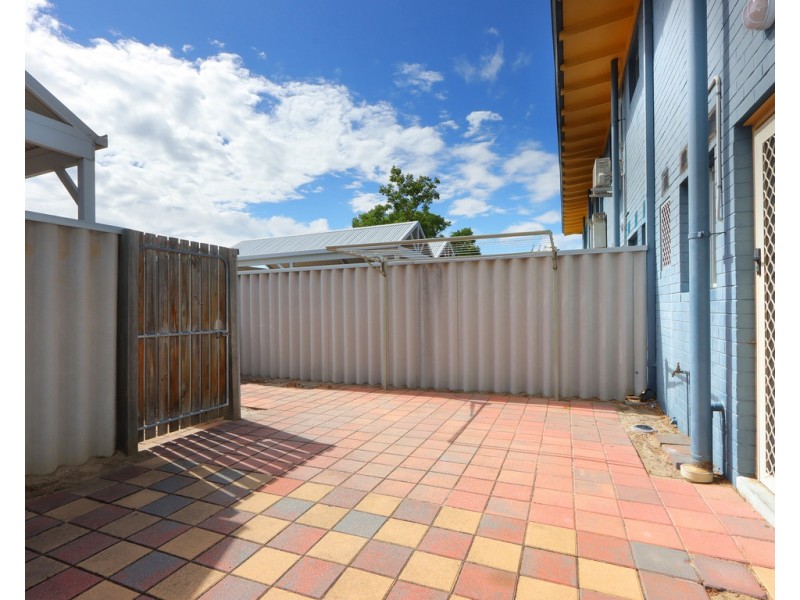 40B Southgate St, Langford WA 6147