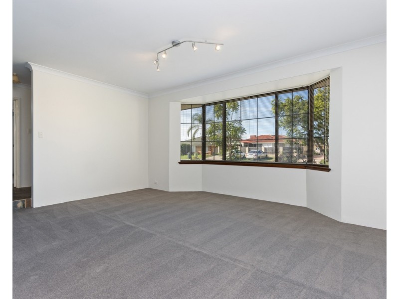 1/15 Morgan Street, Cannington WA 6107