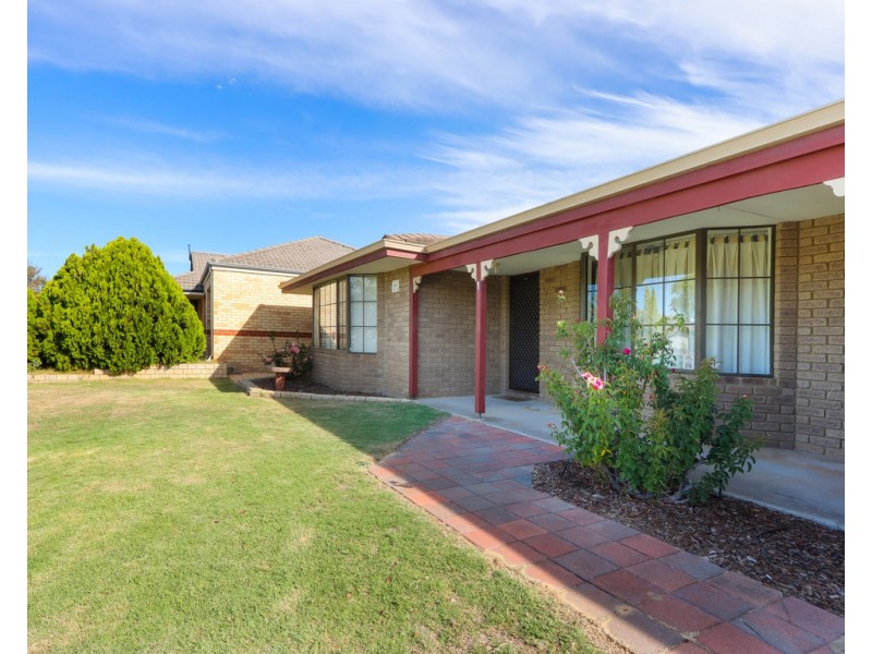 1/15 Morgan Street, Cannington WA 6107