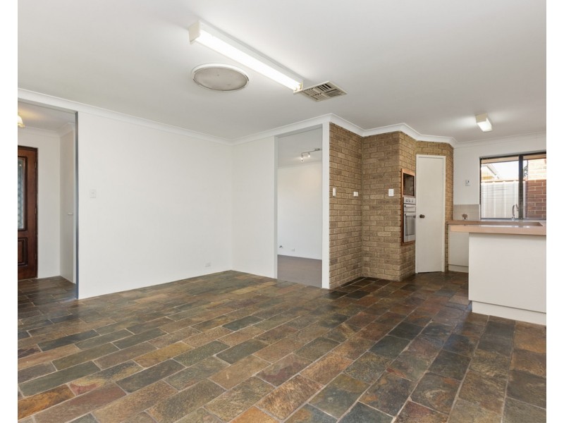 1/15 Morgan Street, Cannington WA 6107