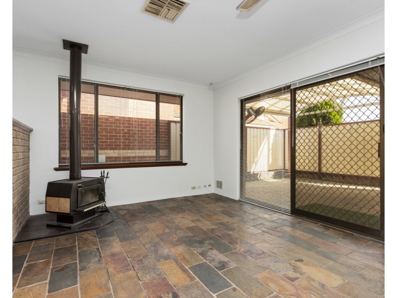 1/15 Morgan Street, Cannington WA 6107