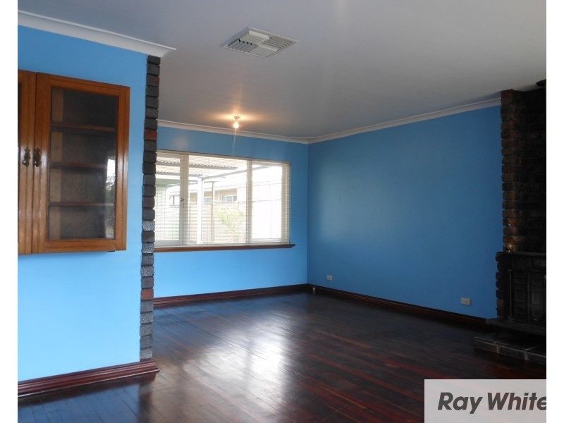 9 Devon Way, Lynwood WA 6147