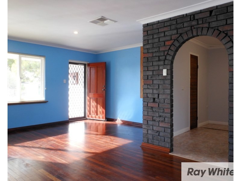 9 Devon Way, Lynwood WA 6147