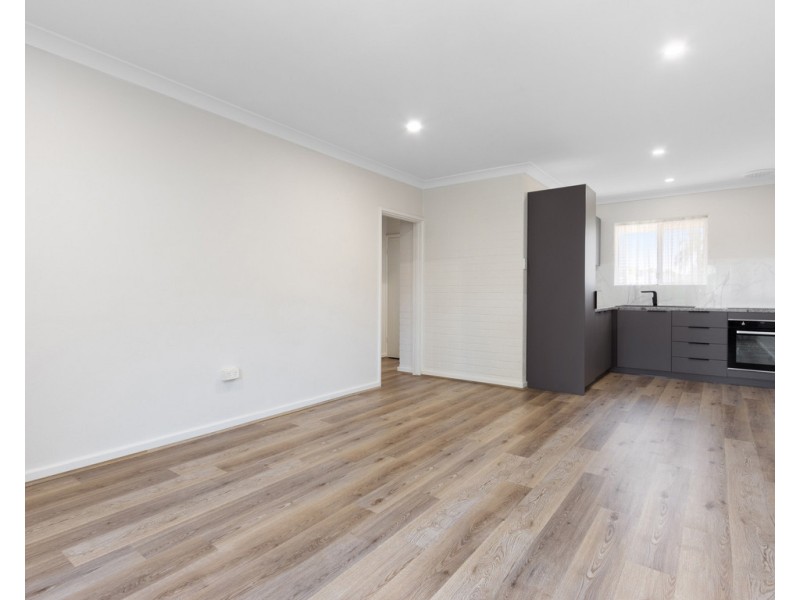 11/13 Grant Place, Bentley WA 6102