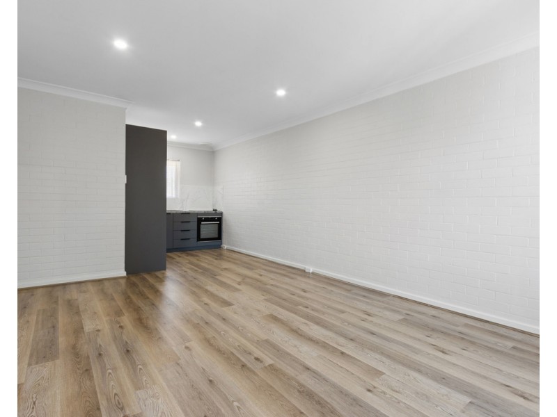 11/13 Grant Place, Bentley WA 6102