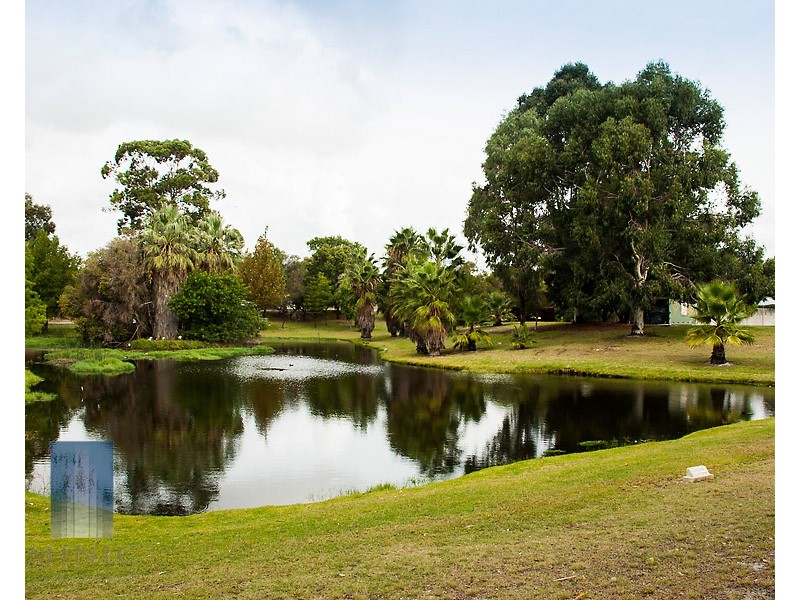 11/13 Grant Place, Bentley WA 6102