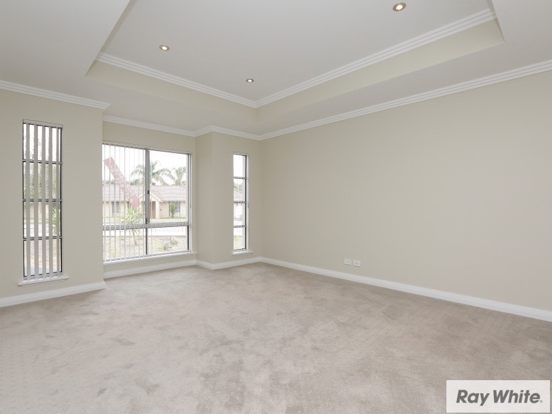 27B Highbury Crescent, Beckenham WA 6107