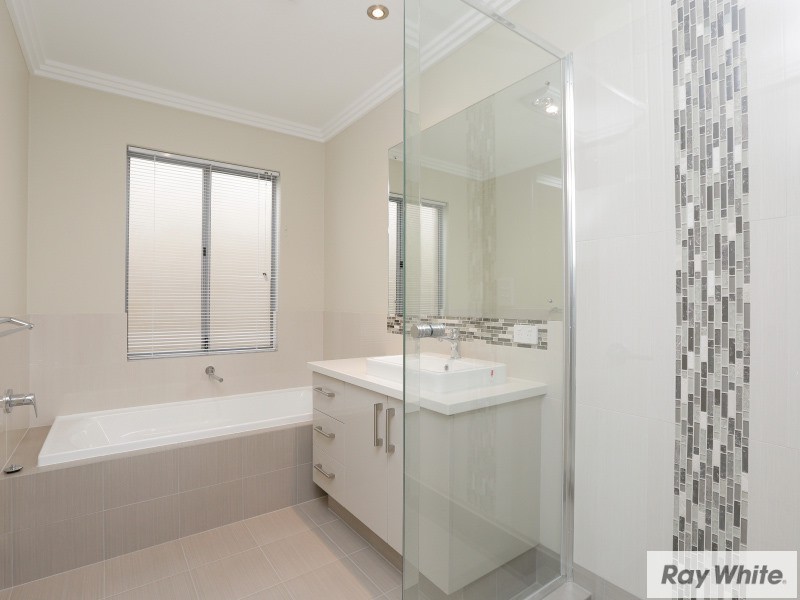 27B Highbury Crescent, Beckenham WA 6107