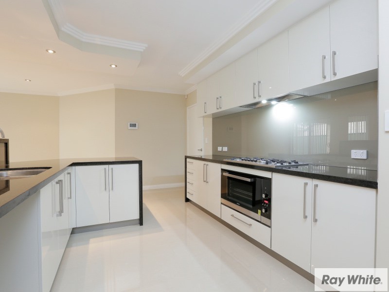 27B Highbury Crescent, Beckenham WA 6107