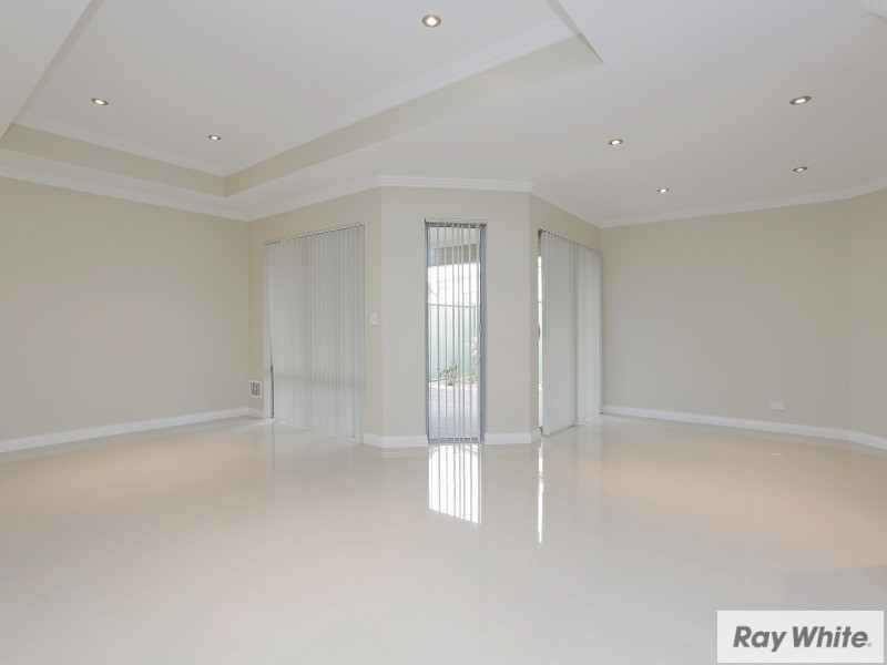 27B Highbury Crescent, Beckenham WA 6107