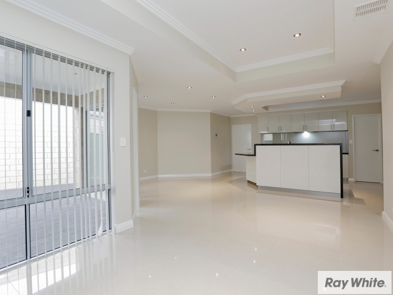 27B Highbury Crescent, Beckenham WA 6107