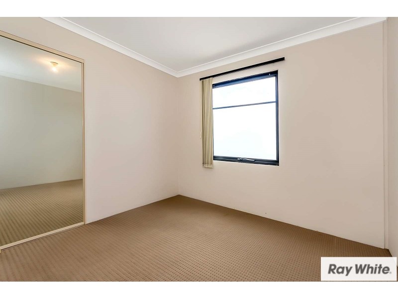 6/10 Fletcher Street, Cannington WA 6107