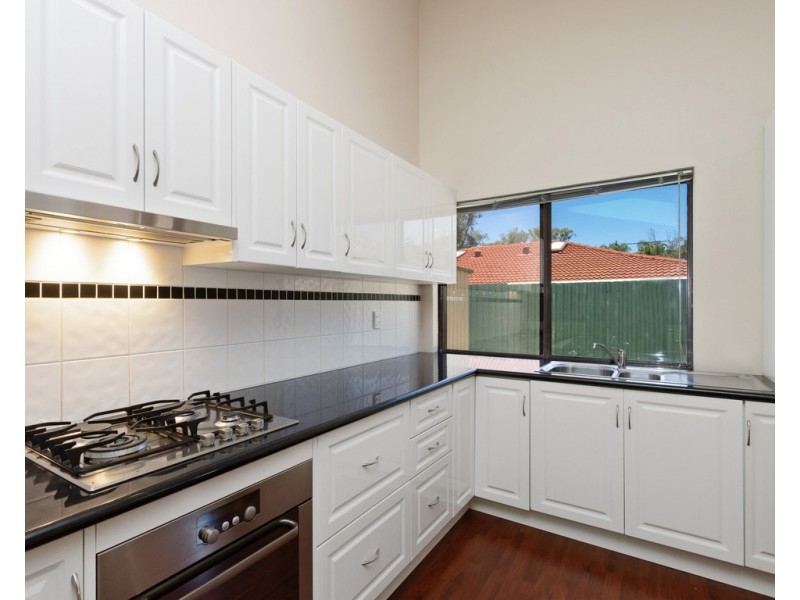 65 Hybanthus Road, Ferndale WA 6148