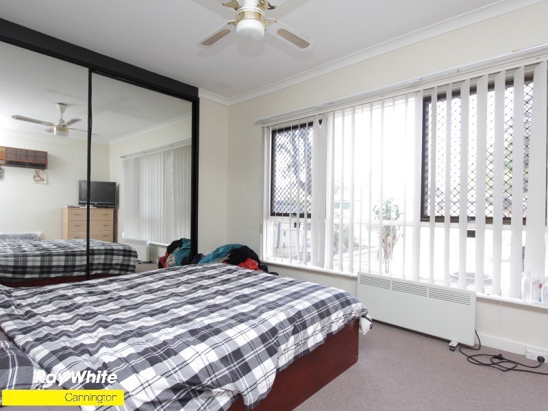 18 Dulwich Street, Beckenham WA 6107