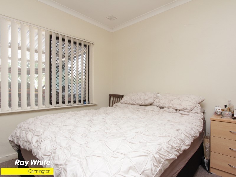 18 Dulwich Street, Beckenham WA 6107