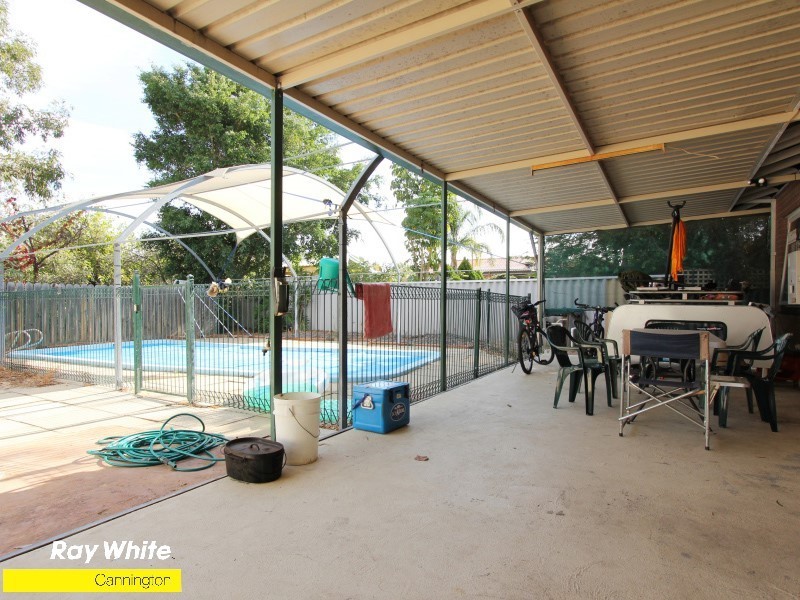 18 Dulwich Street, Beckenham WA 6107