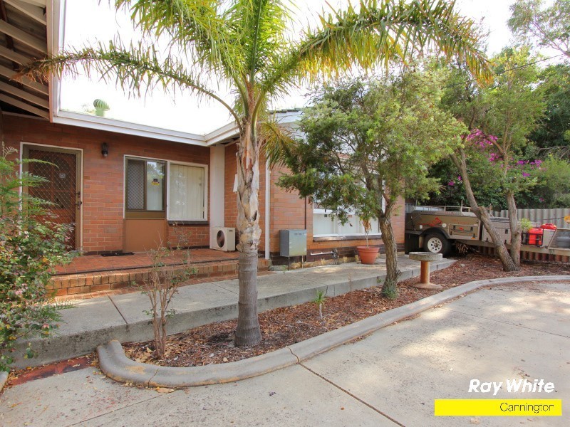 18 Dulwich Street, Beckenham WA 6107
