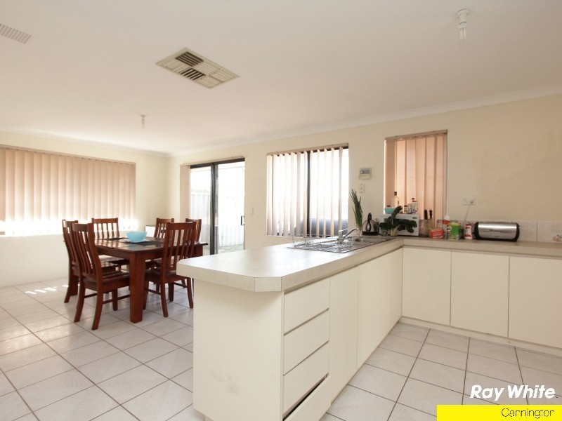 1/21 James Street, Cannington WA 6107