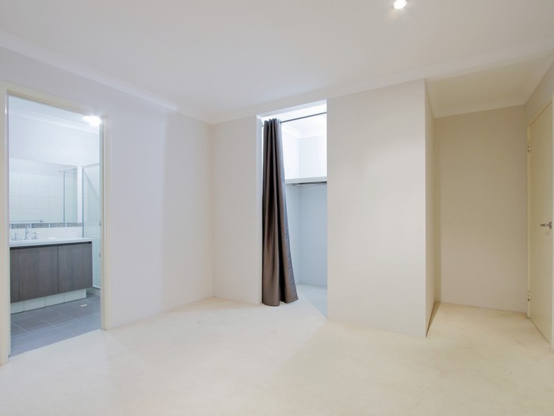 291 George Street, Queens Park WA 6107