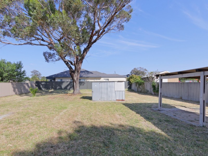 76 Jubilee Street, Beckenham WA 6107