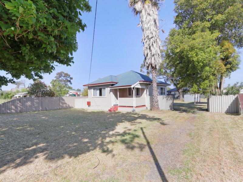76 Jubilee Street, Beckenham WA 6107