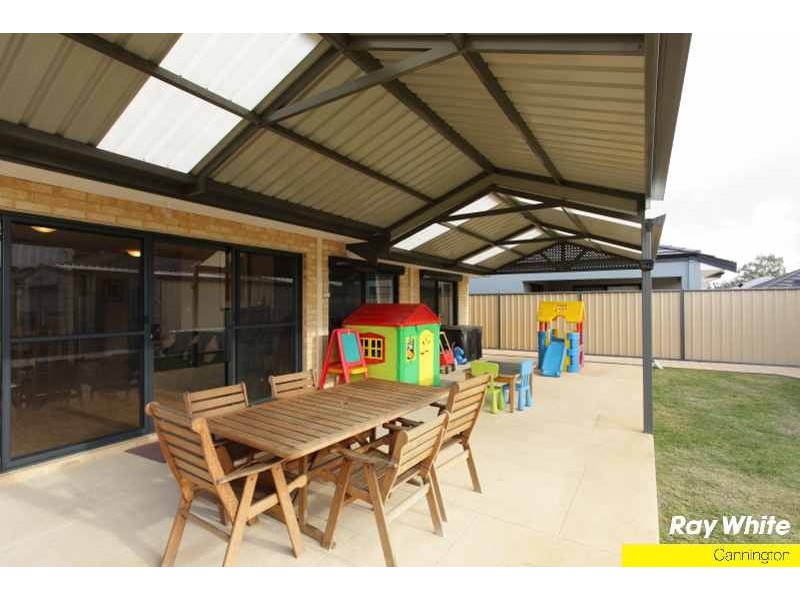 14 Gianatti Ramble, East Cannington WA 6107