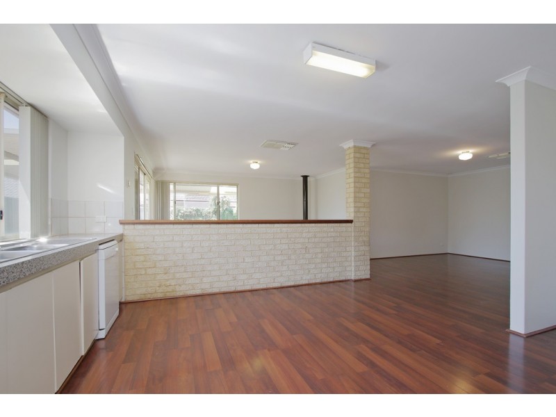 18 Schaffers Place, Thornlie WA 6108