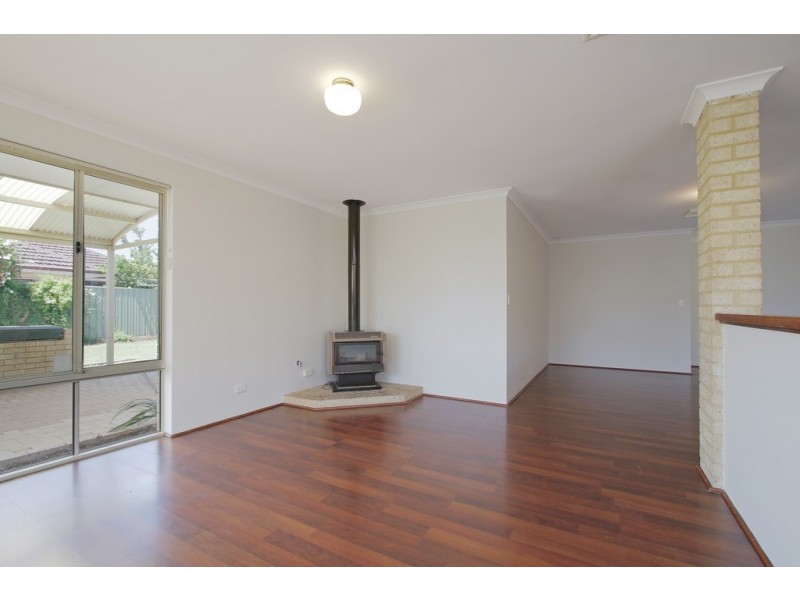 18 Schaffers Place, Thornlie WA 6108