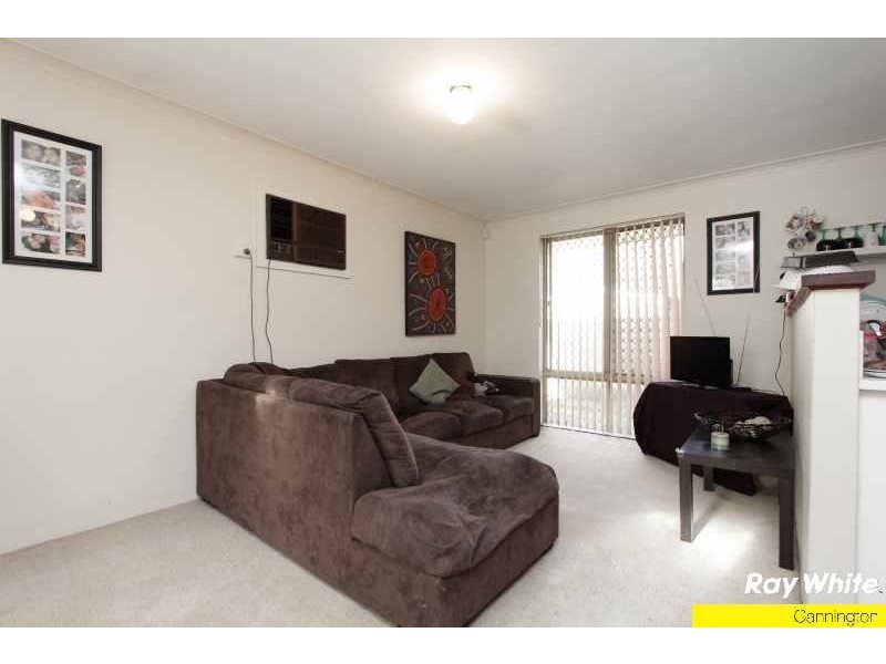 8/3 Rochester Ave, Beckenham WA 6107