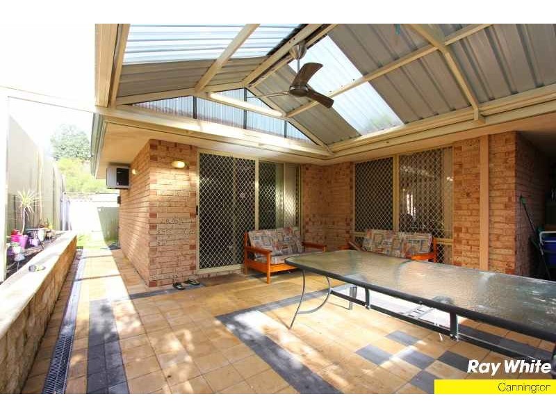 8/3 Rochester Ave, Beckenham WA 6107