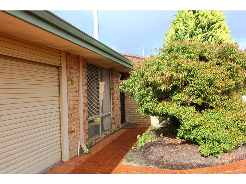8/3 Rochester Ave, Beckenham WA 6107