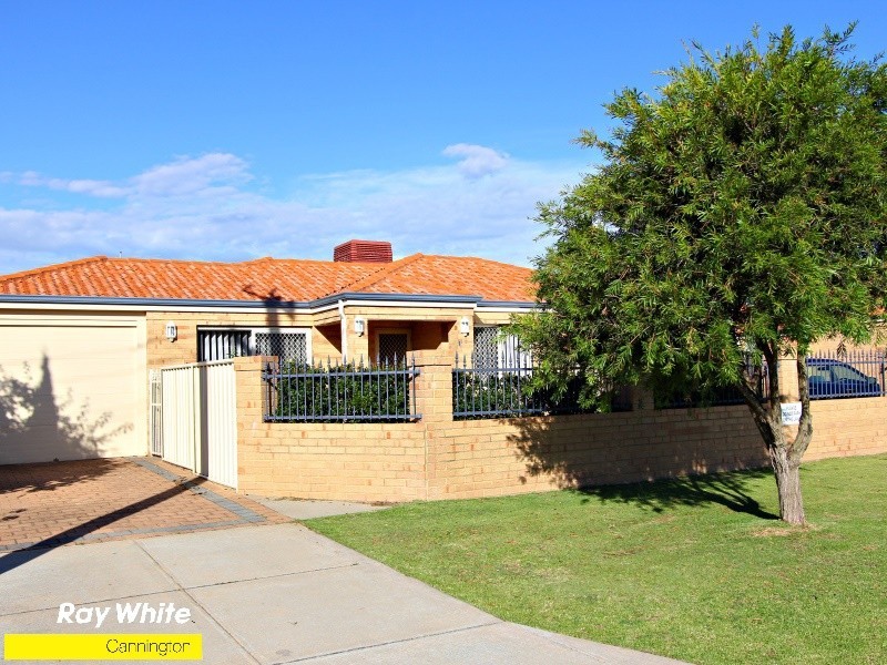 1/18 Hogarth St, Cannington WA 6107