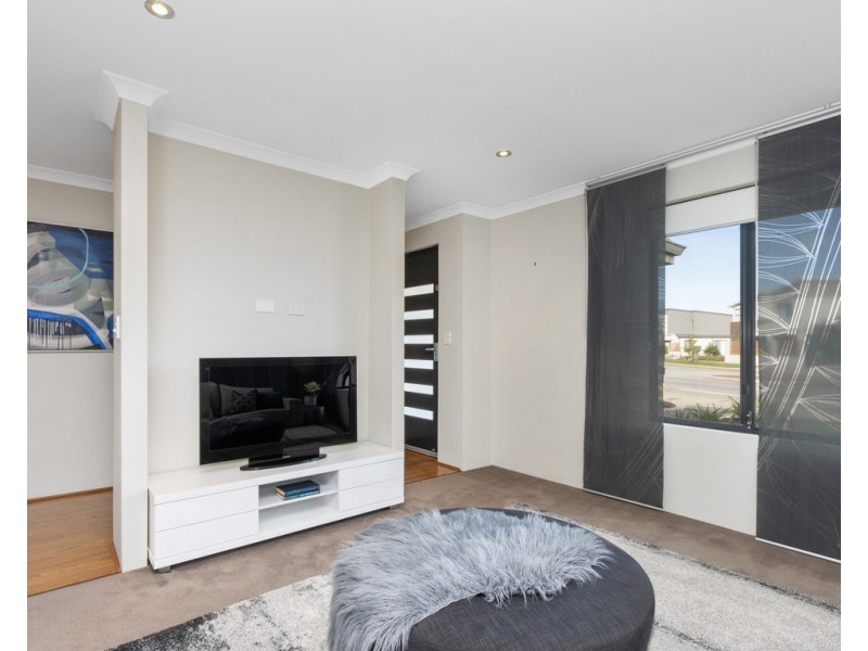 9 Glenariff Boulevard, Canning Vale WA 6155