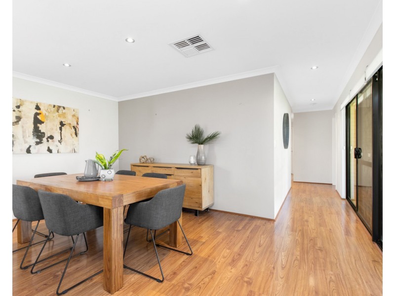 9 Glenariff Boulevard, Canning Vale WA 6155