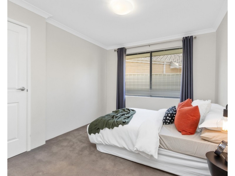 9 Glenariff Boulevard, Canning Vale WA 6155