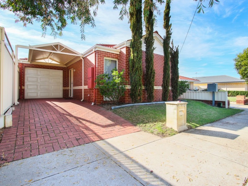 8/14 Renou Street, Queens Park WA 6107