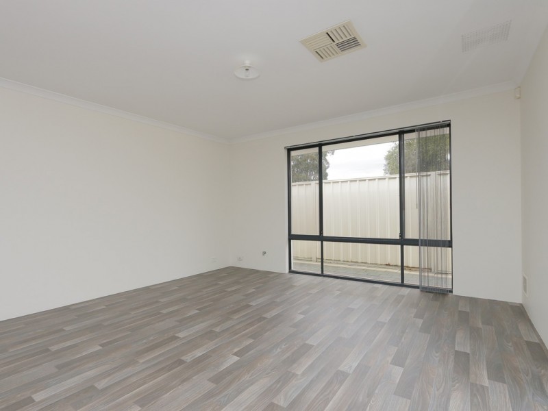 53 Crawford Street, East Cannington WA 6107