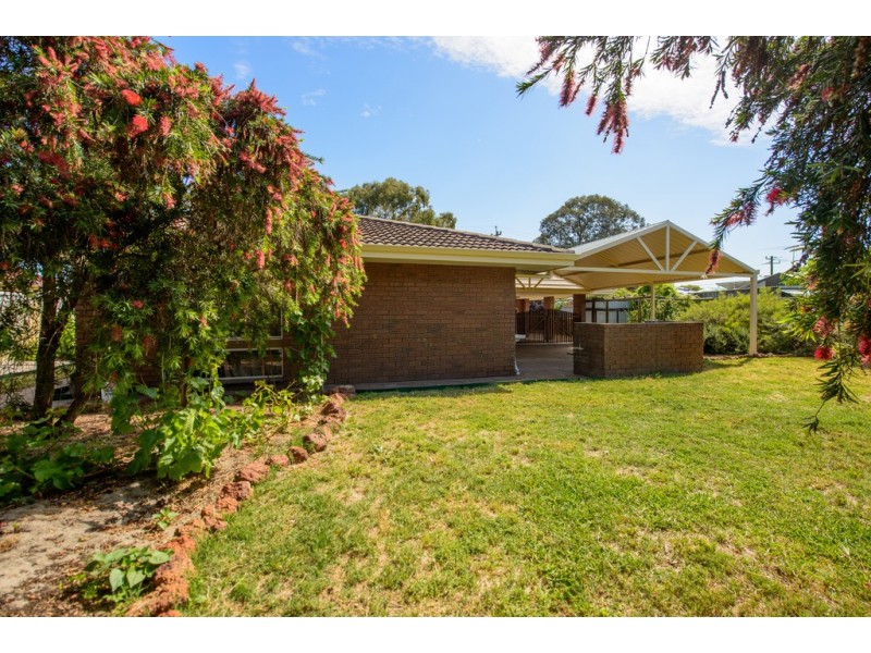 4 Jennings Court, Langford WA 6147