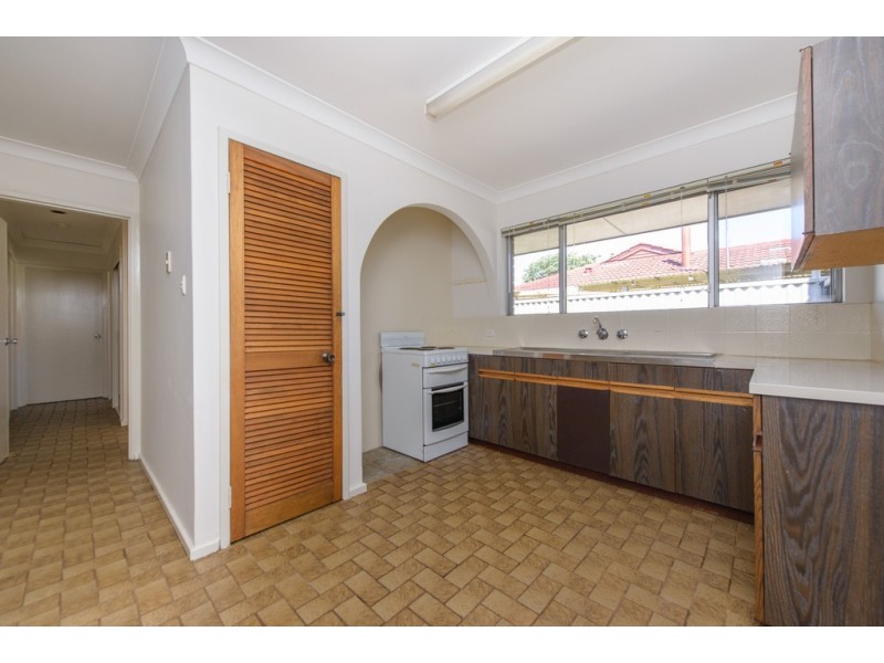 4 Jennings Court, Langford WA 6147