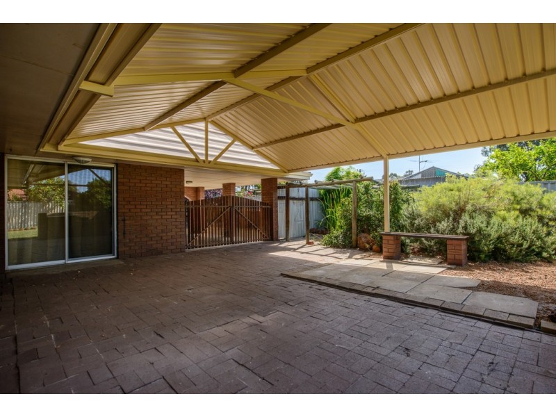 4 Jennings Court, Langford WA 6147