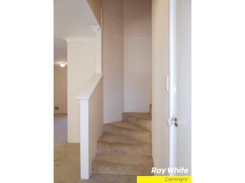 7/7 Gochean Avenue, Bentley WA 6102