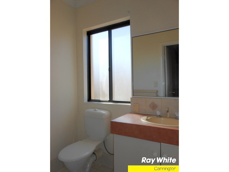 7/7 Gochean Avenue, Bentley WA 6102