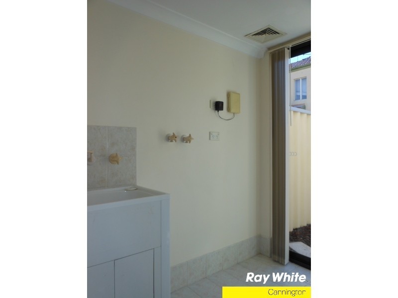 7/7 Gochean Avenue, Bentley WA 6102