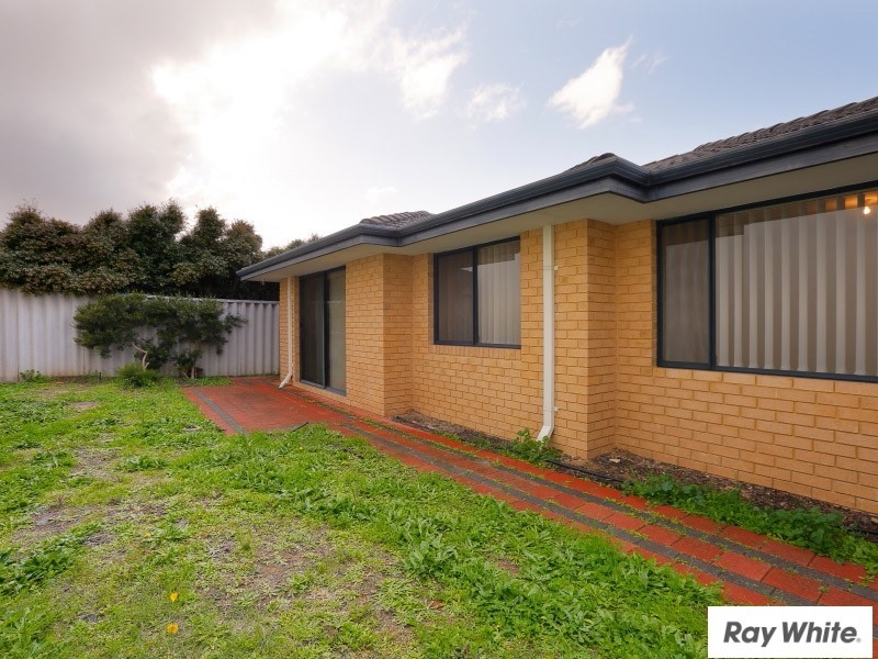 2/21 James Street, Cannington WA 6107