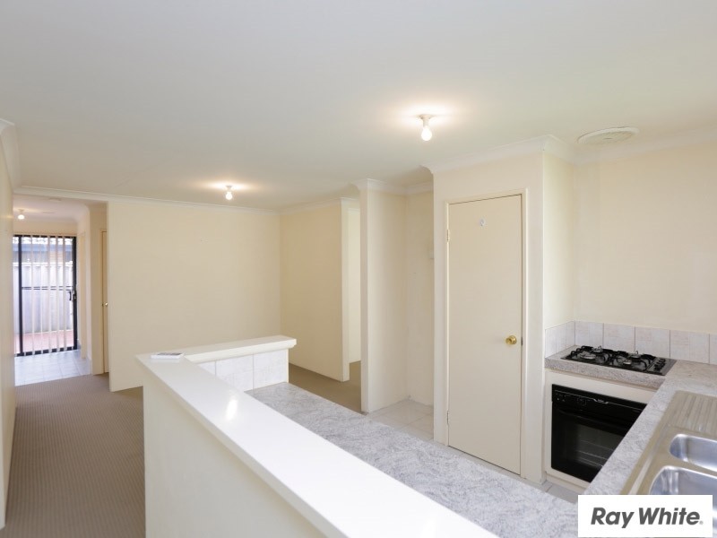 2/21 James Street, Cannington WA 6107